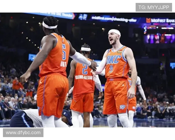 勇士强势迎战雷霆巅峰对决库里对飙亚历山大引爆全场焦点之战