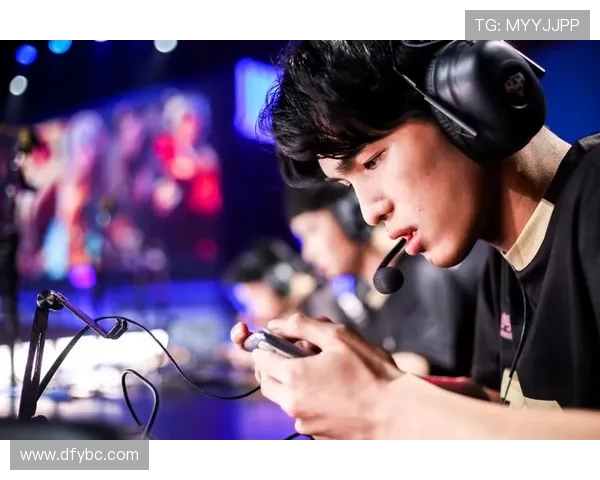 RNG实力引发热议电竞圈对王者荣耀战队表现的多方讨论与分析