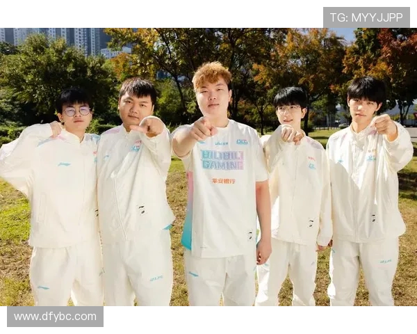 巅峰之战BLG鏖战TES谁能问鼎赛季荣耀决胜巅峰时刻 巅峰之战BLG鏖战TES谁能问鼎赛季荣耀决胜巅峰时刻