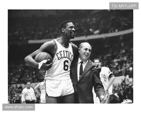 劳里马尔卡宁的崛起之路:从新秀到全明星的蜕变与挑战 劳里马尔卡宁的崛起之路:从新秀到全明星的蜕变与挑战